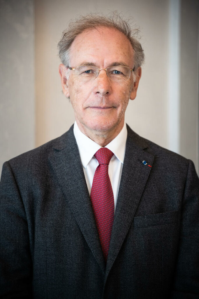 Gérard-François Dumont, recteur et universitaire